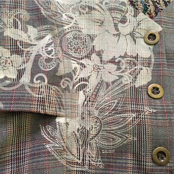 Halter Vest - Picture 5 of 7